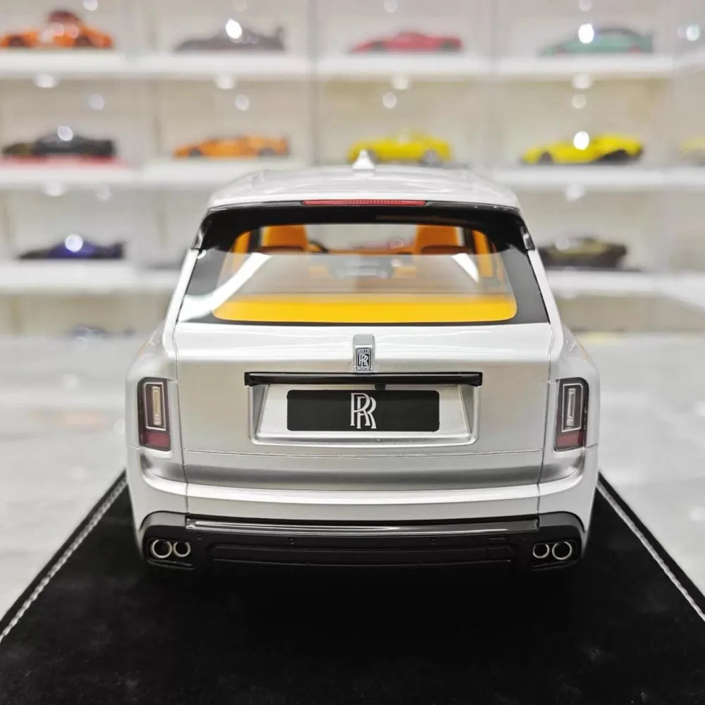 [Henson & Heaven] 1:18 Rolls-Royce 2018 Cullinan BB Silver Model Car Resin