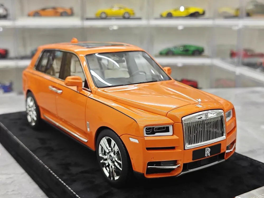[Henson & Heaven] 1:18 Rolls-Royce 2018 Cullinan Orange Model Car Resin
