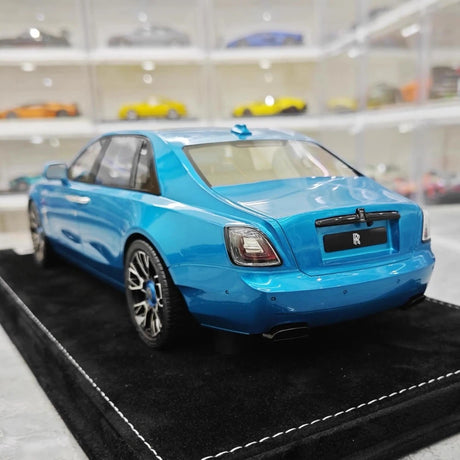 [Henson & Heaven] 1:18 Rolls-Royce 2020 Ghost Glossy Blue Model Car Resin