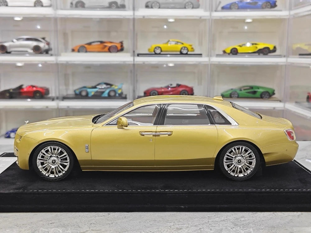 [Henson & Heaven] 1:18 Rolls-Royce 2020 Ghost Gold Model Car Resin