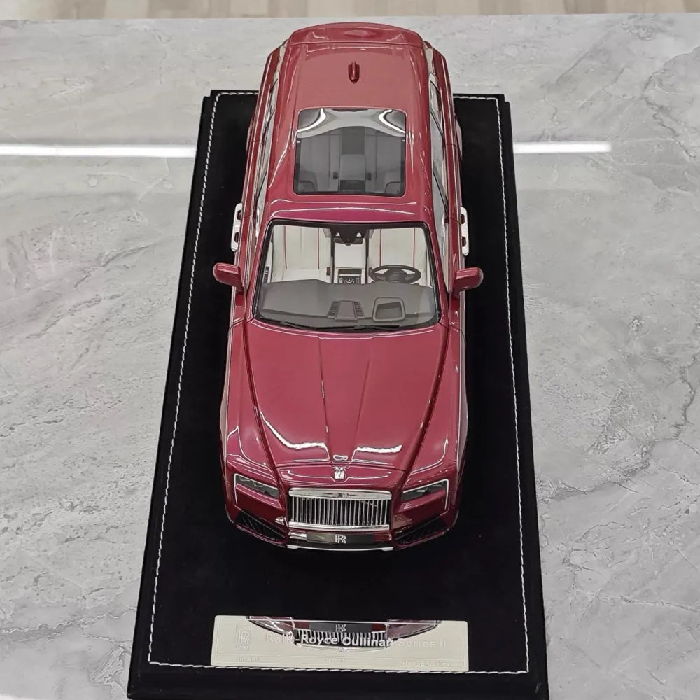 [Henson & Heaven] 1:18 Rolls-Royce 2023 Cullinan Series II Red Model Car Resin