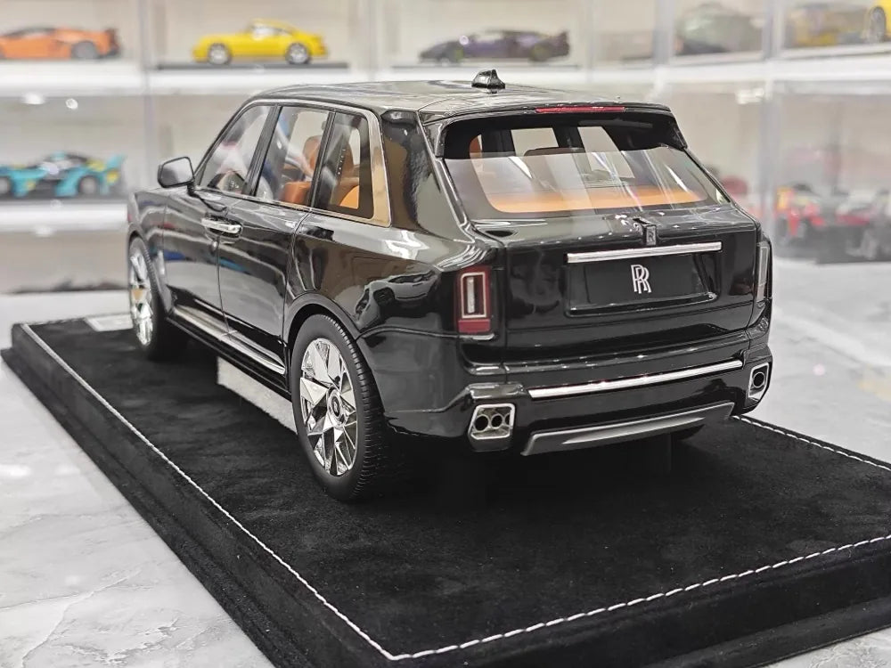 [Henson & Heaven] 1:18 Rolls-Royce 2023 Cullinan Series II nero modellino di auto resina