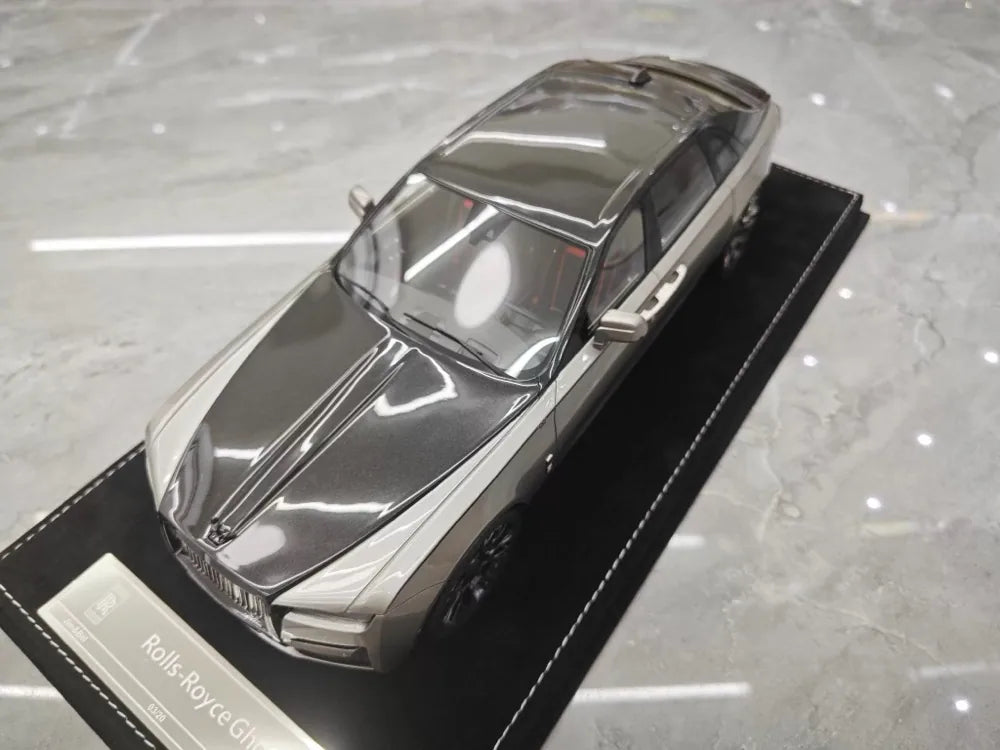 [Henson & Heaven] 1:18 Rolls-Royce 2024 Ghost BB Silver Model Car Resin