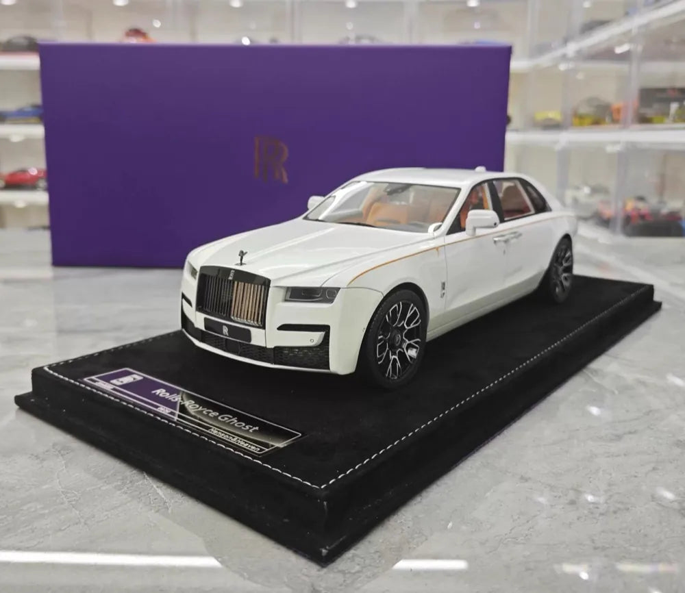[Henson & Heaven] 1:18 Rolls-Royce 2024 Ghost BB White Model Car Resin