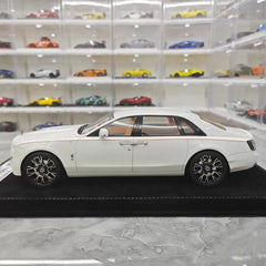 [Henson & Heaven] 1:18 Rolls-Royce 2024 Ghost BB White Model Car Resin