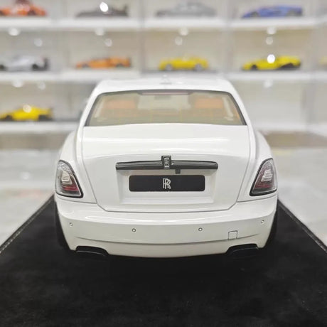 [Henson & Heaven] 1:18 Rolls-Royce 2024 Ghost BB White Model Car Resin