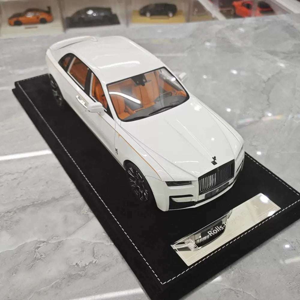 [Henson & Heaven] 1:18 Rolls-Royce 2024 Ghost BB White Model Car Resin