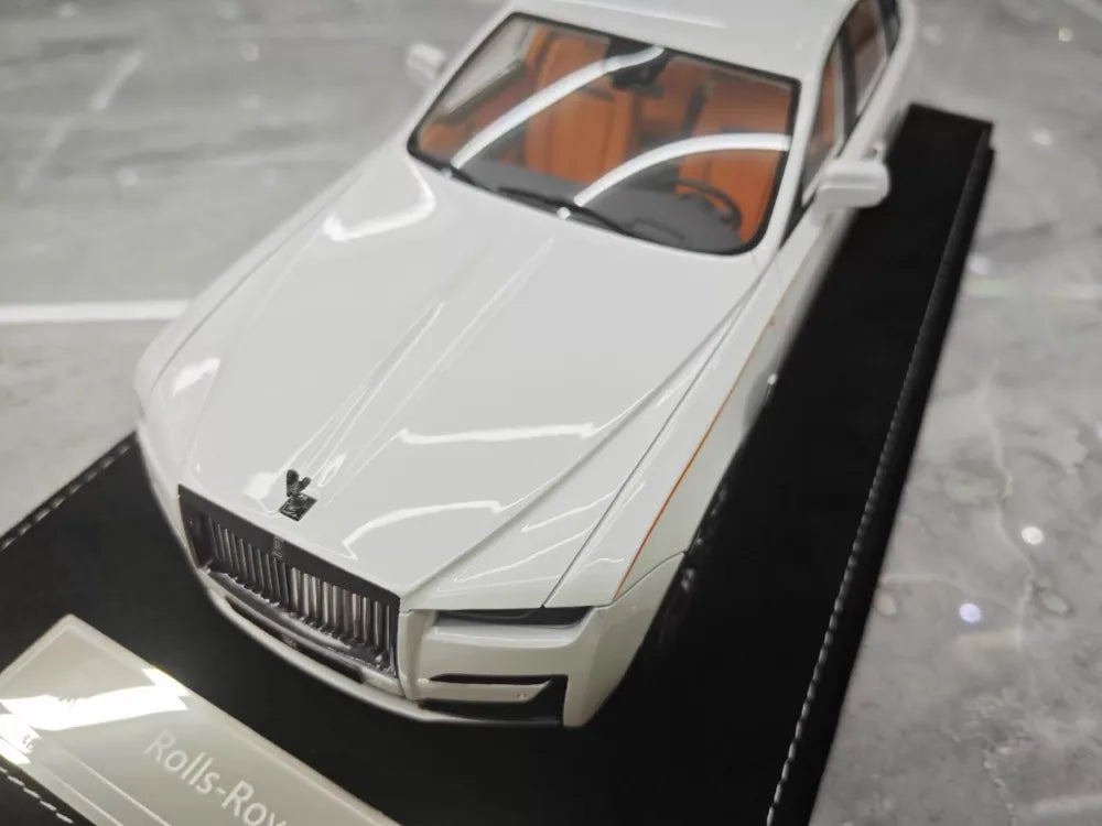 [Henson & Heaven] 1:18 Rolls-Royce 2024 Ghost BB White Model Car Resin