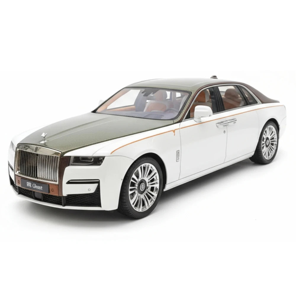 [Henson & Heaven] 1:18 Rolls-Royce 2024 Ghost BB White & Green Model Car Resin