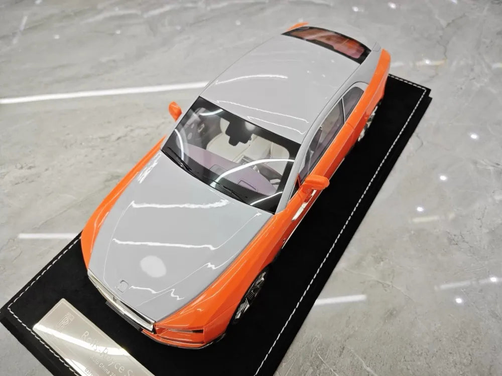 [Henson & Heaven] 1:18 Rolls-Royce 2024 Spectre Orange & Gray Model Car Resin