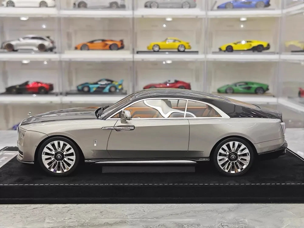 [Henson & Heaven] 1:18 Rolls-Royce 2024 Spectre Semaphore Gray & Black Model Car Resin