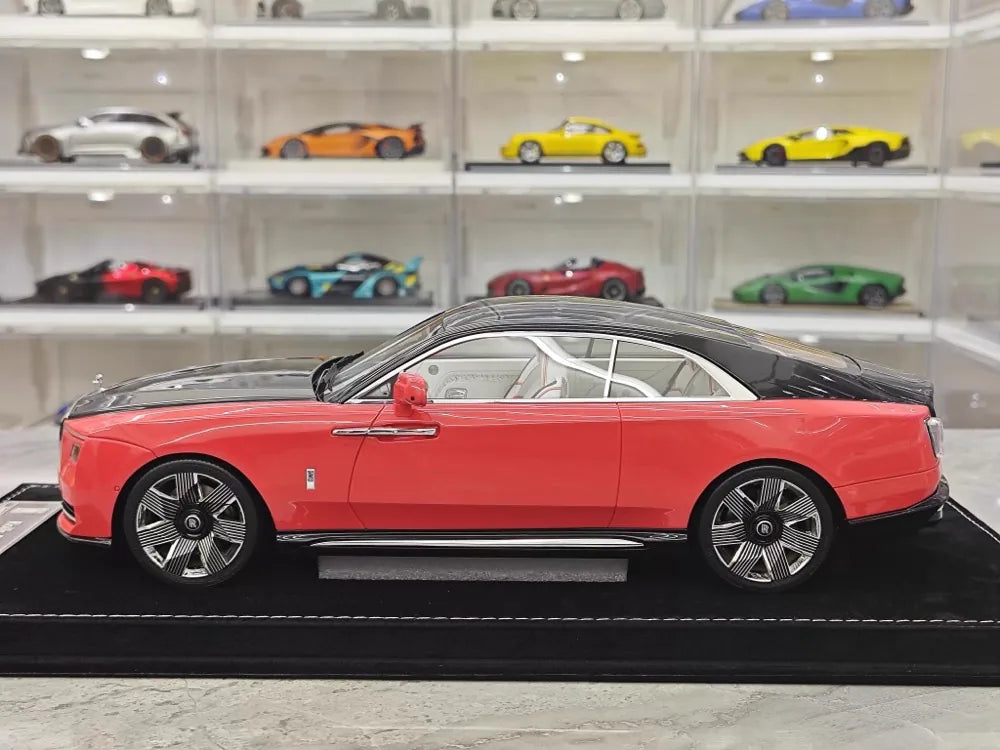 [Henson & Heaven] 1:18 Rolls-Royce 2024 Spectre Semaphore Pink & Black Model Car Resin