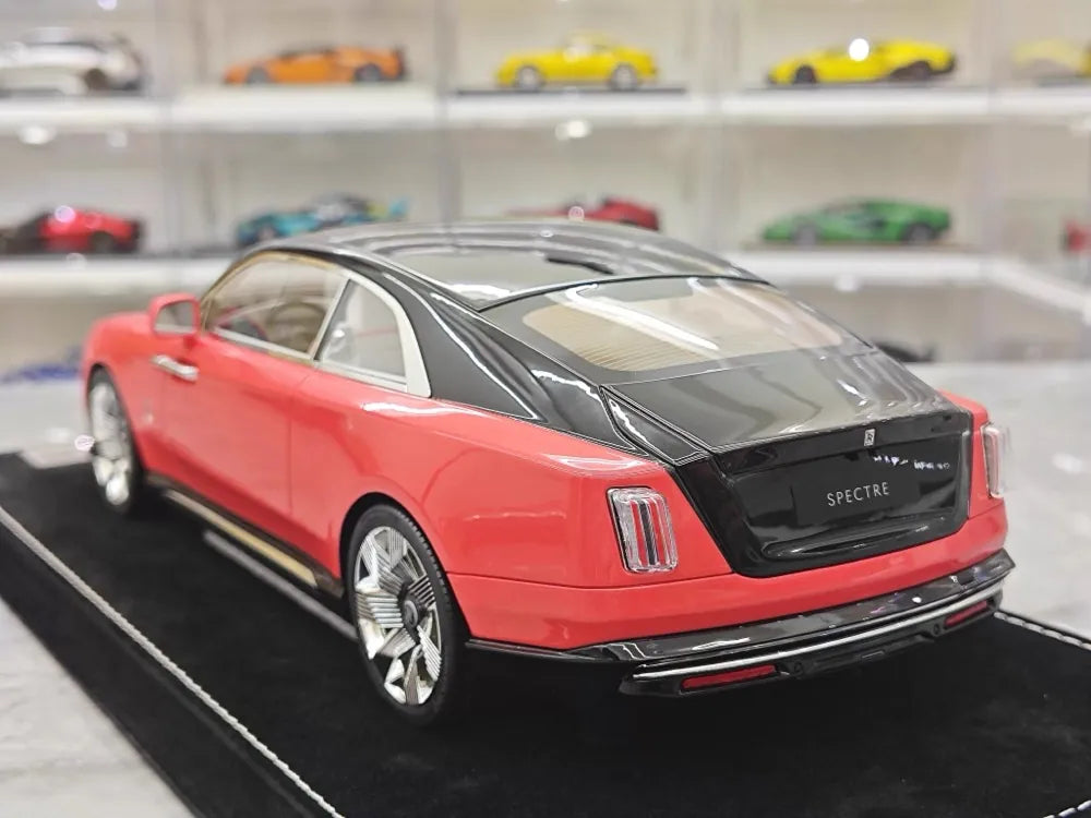 [Henson & Heaven] 1:18 Rolls-Royce 2024 Spectre Semaphore Pink & Black Model Car Resin