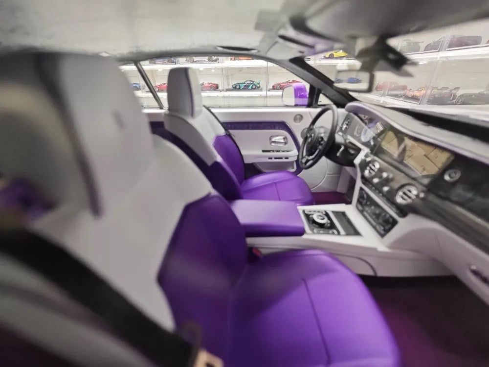 [Henson & Heaven] 1:18 Rolls-Royce 2024 Spectre Semaphore Purple & Silver Model Car Resin