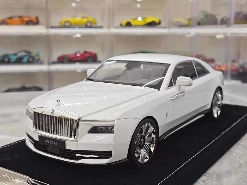 [Henson & Heaven] 1:18 Rolls-Royce 2024 Spectre Semaphore White Model Car Resin