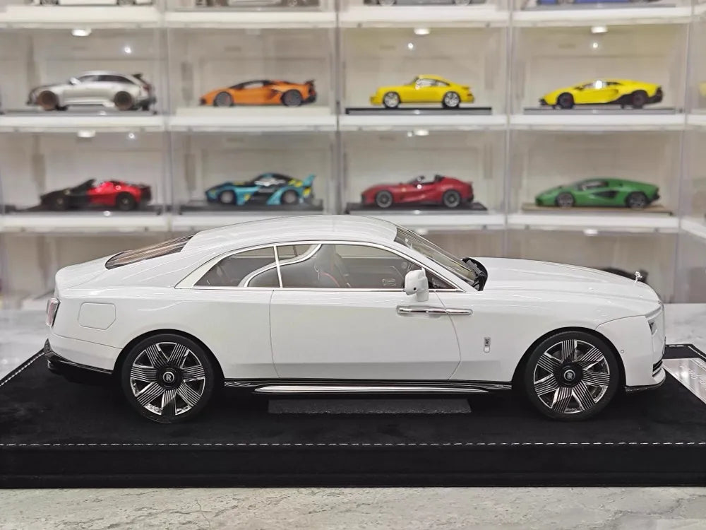 [Henson & Heaven] 1:18 Rolls-Royce 2024 Spectre Semaphore White Model Car Resin