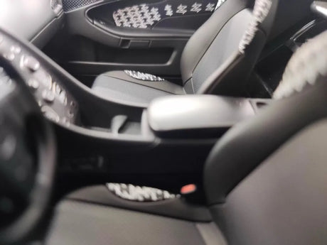[Henson & Heaven] 1:18 Aston Martin 2019 Vanquish Zagato Shooting Brake Gray Model Car Resin