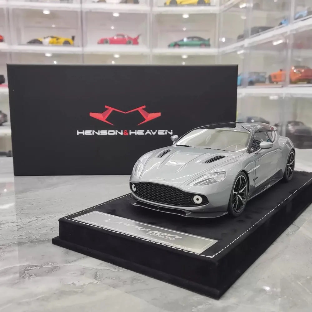 [Henson & Heaven] 1:18 Aston Martin 2019 Vanquish Zagato Shooting Brake Gray Model Car Resin