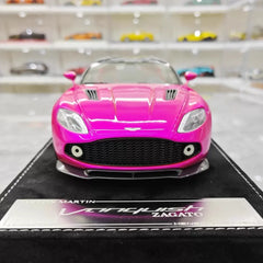 [Henson & Heaven] 1:18 Aston Martin 2019 Vanquish Zagato Shooting Brake Purple Model Car Resin