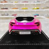 [Henson & Heaven] 1:18 Aston Martin 2019 Vanquish Zagato Shooting Brake Purple Model Car Resin