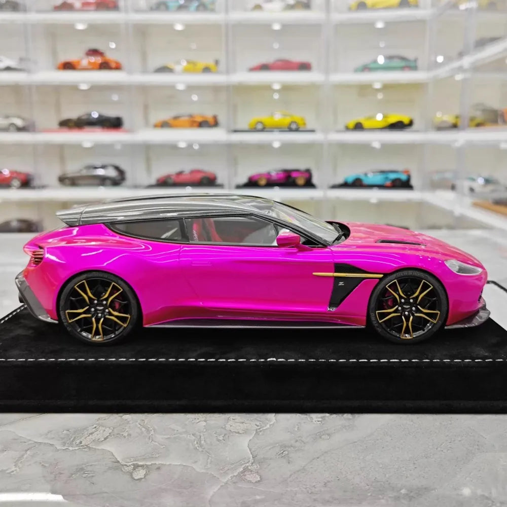 [Henson & Heaven] 1:18 Aston Martin 2019 Vanquish Zagato Shooting Brake Purple Model Car Resin