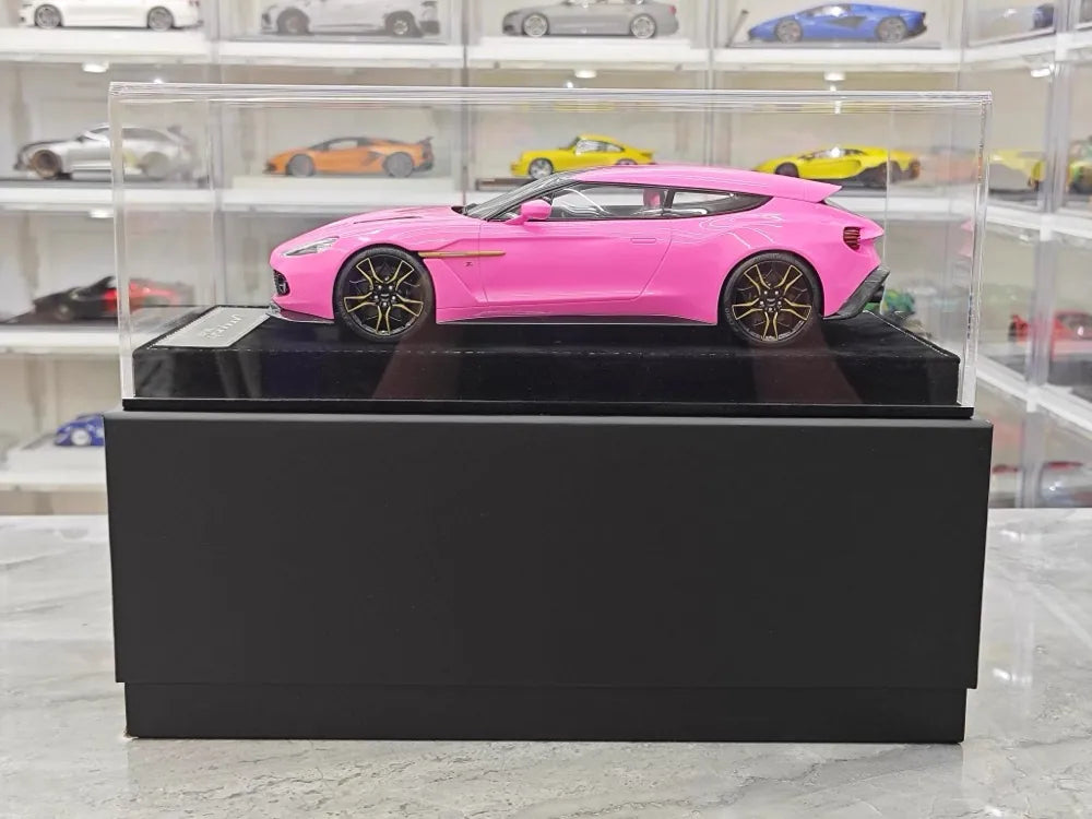 [Henson & Heaven] 1:18 Aston Martin 2019 Vanquish Zagato Shooting Brake Pink Model Car Resin