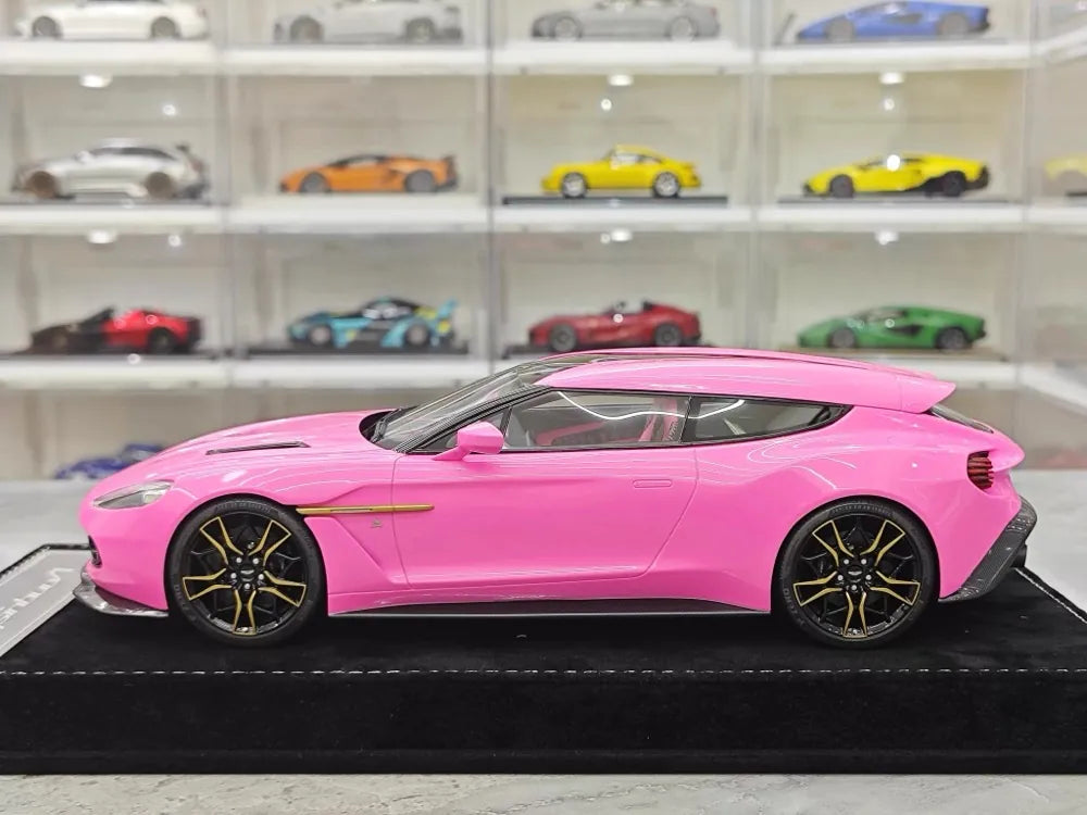 [Henson & Heaven] 1:18 Aston Martin 2019 Vanquish Zagato Shooting Brake Pink Model Car Resin