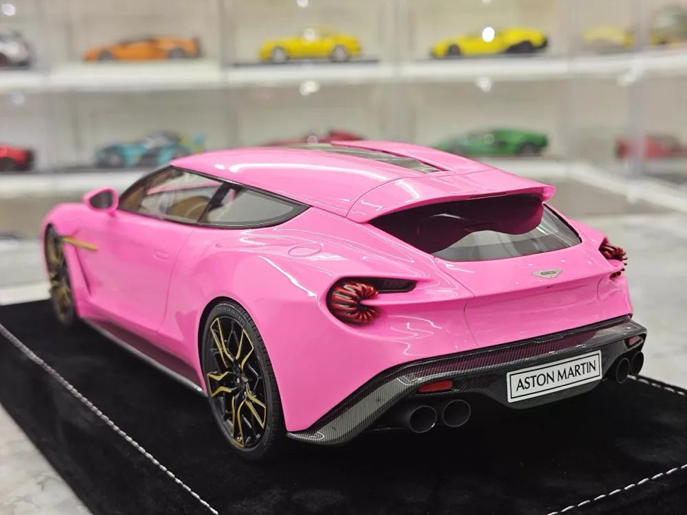 [Henson & Heaven] 1:18 Aston Martin 2019 Vanquish Zagato Shooting Brake Pink Model Car Resin