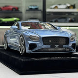 [Henson & Heaven] 1:18 Bentley 2025 Continental GT Speed sininen pienoismalli Hartsi