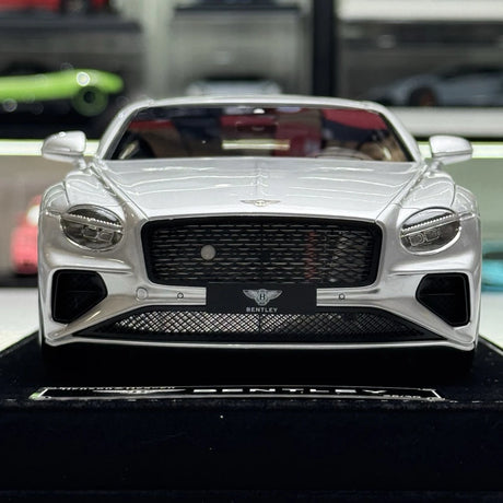 [Henson & Heaven] 1:18 Bentley 2025 Continental GT Speed Silver Model Car Resin