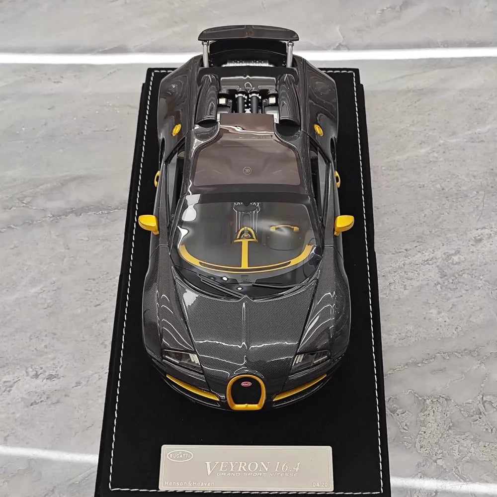 [Henson & Heaven] 1:18 Bugatti 2005 Veyron Black Model Car Resin