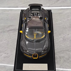 [Henson & Heaven] 1:18 Bugatti 2005 Veyron nero modellino di auto resina