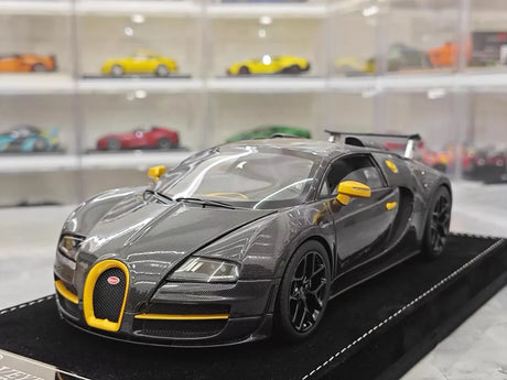 [Henson & Heaven] 1:18 Bugatti 2005 Veyron Black Model Car Resin