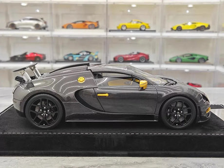 [Henson & Heaven] 1:18 Bugatti 2005 Veyron Black Model Car Resin