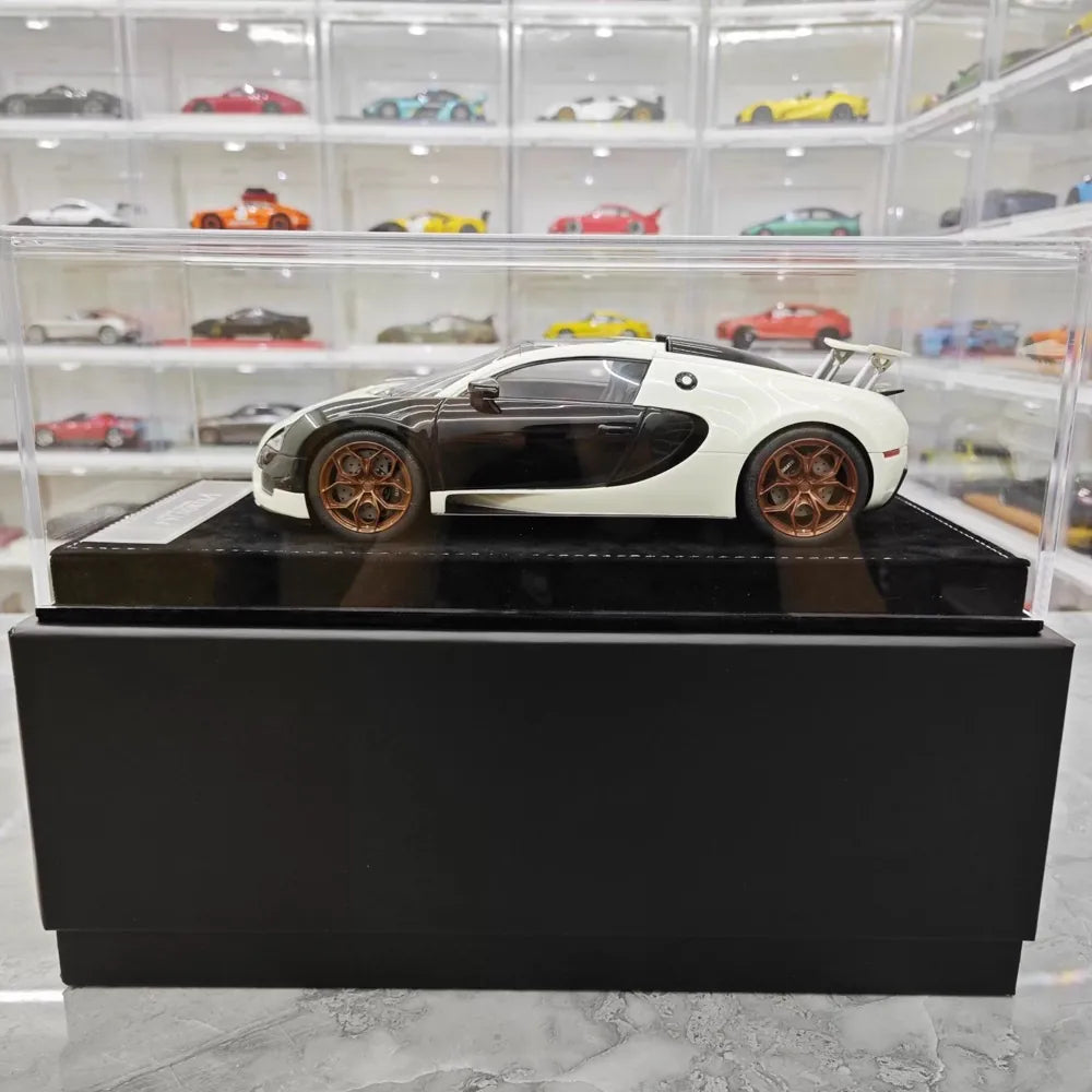 [Henson & Heaven] 1:18 Bugatti 2005 Veyron Black & White Model Car Resin