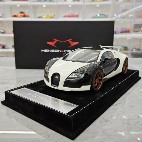 [Henson & Heaven] 1:18 Bugatti 2005 Veyron Black & White Model Car Resin
