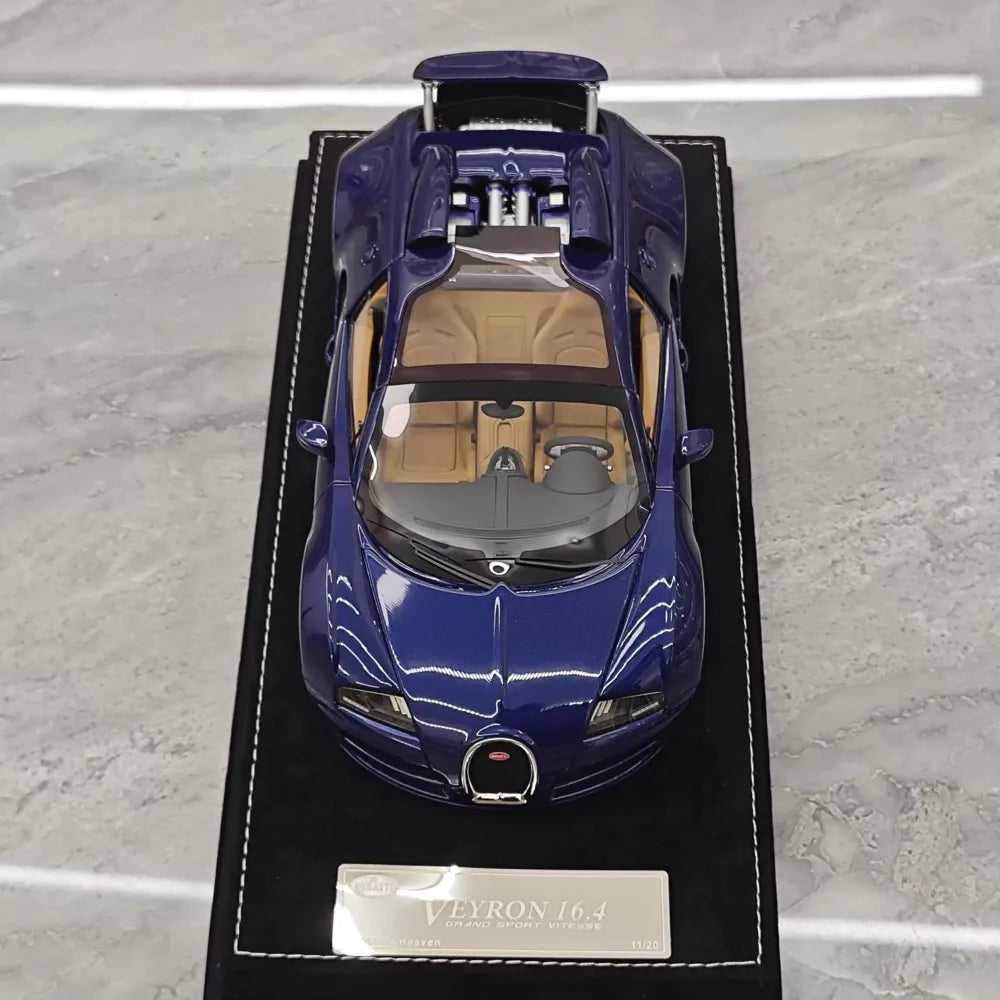 [Henson & Heaven] 1:18 Bugatti 2005 Veyron Blue Model Car Resin