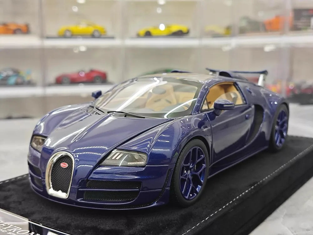 [Henson & Heaven] 1:18 Bugatti 2005 Veyron Blue Model Car Resin