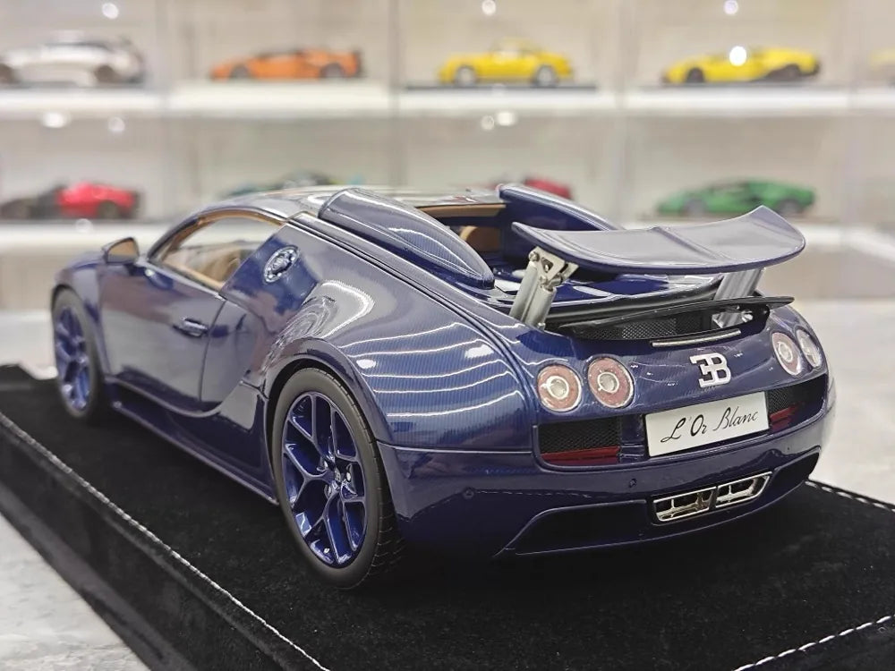 [Henson & Heaven] 1:18 Bugatti 2005 Veyron Blue Model Car Resin
