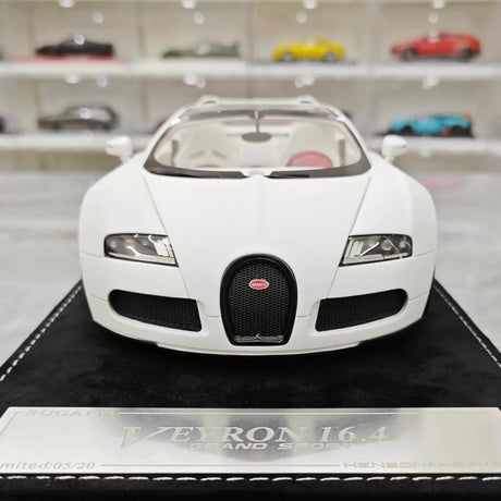 [Henson & Heaven] 1:18 Bugatti 2005 Veyron White Model Car Resin