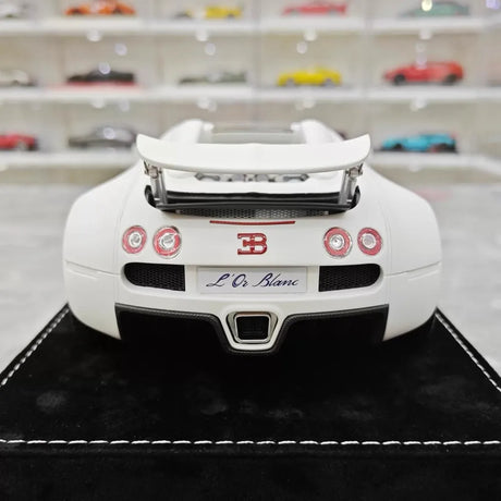 [Henson & Heaven] 1:18 Bugatti 2005 Veyron White Model Car Resin