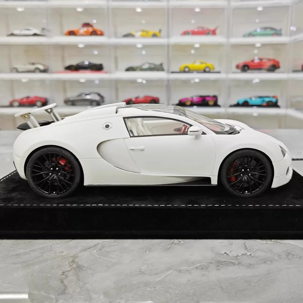 [Henson & Heaven] 1:18 Bugatti 2005 Veyron White Model Car Resin