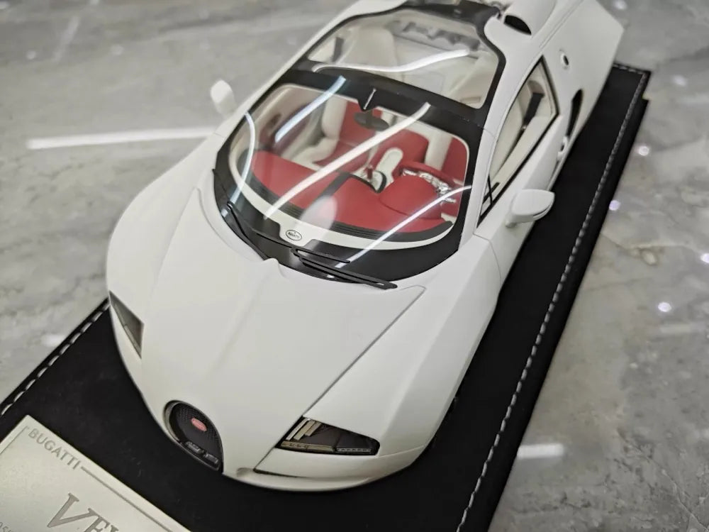 [Henson & Heaven] 1:18 Bugatti 2005 Veyron White Model Car Resin