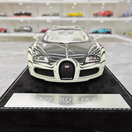 [Henson & Heaven] 1:18 Bugatti 2005 Veyron White & Black Model Car Resin