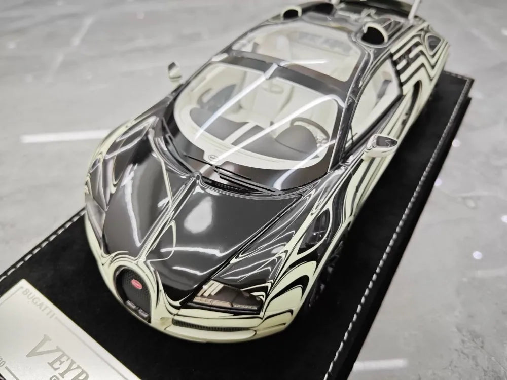 [Henson & Heaven] 1:18 Bugatti 2005 Veyron White & Black Model Car Resin