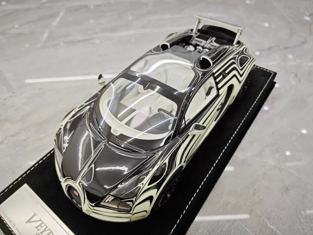 [Henson & Heaven] 1:18 Bugatti 2005 Veyron White & Black Model Car Resin