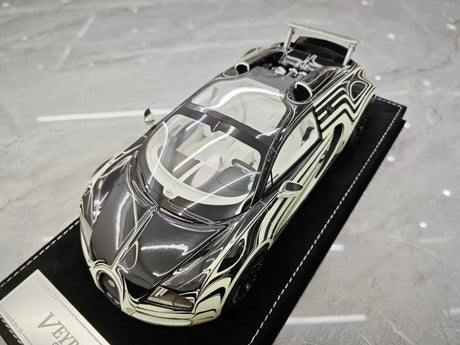 [Henson & Heaven] 1:18 Bugatti 2005 Veyron White & Black Model Car Resin