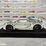 [Henson & Heaven] 1:18 Bugatti 2005 Veyron White & Black Model Car Resin
