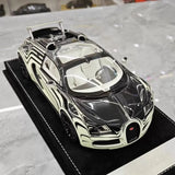[Henson & Heaven] 1:18 Bugatti 2005 Veyron White & Black Model Car Resin
