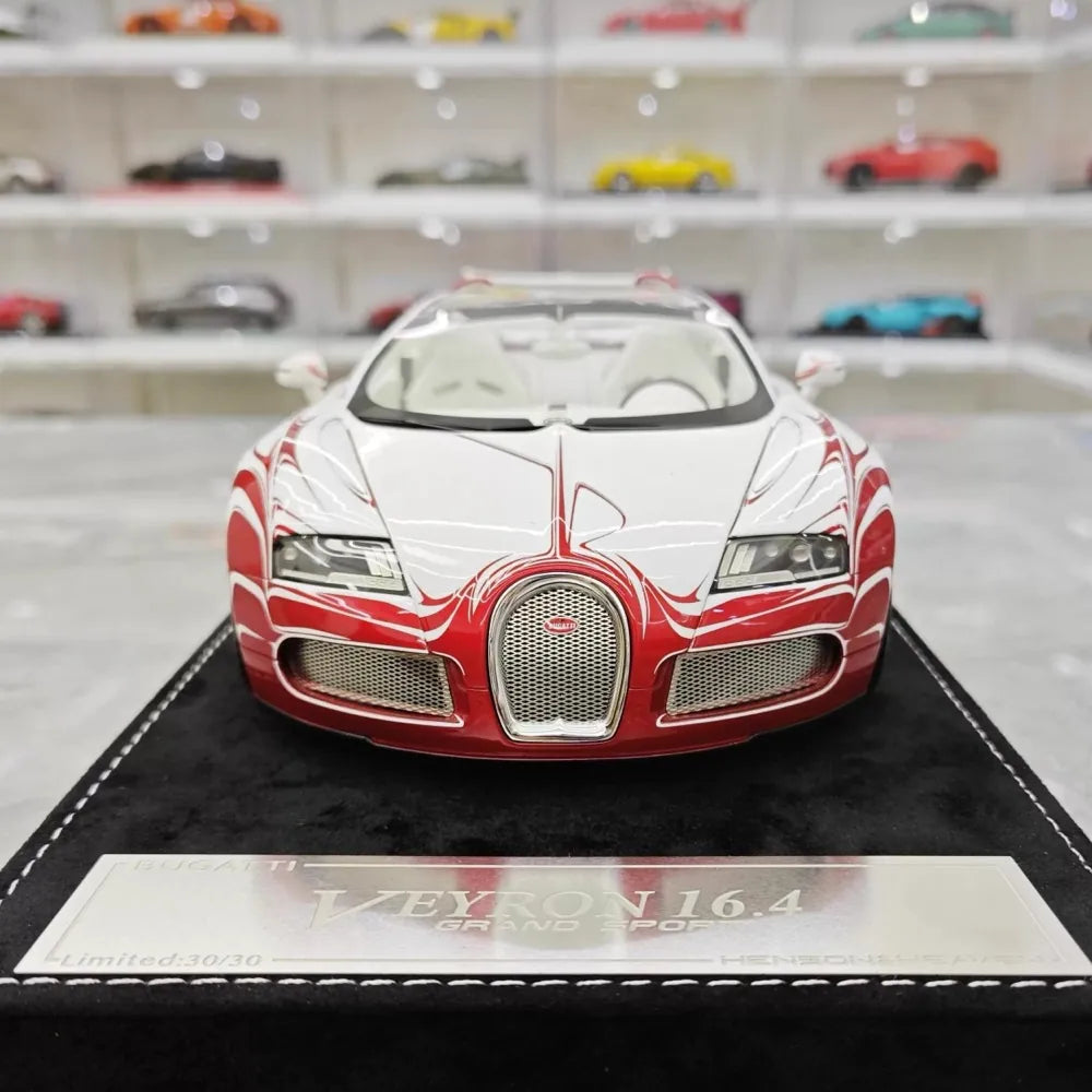 [Henson & Heaven] 1:18 Bugatti 2005 Veyron White & Red Model Car Resin